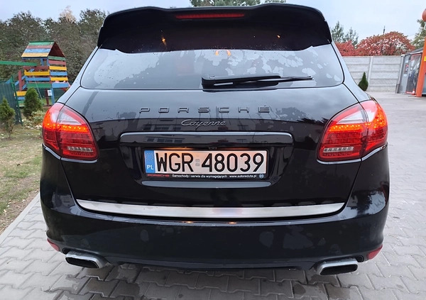 Porsche Cayenne cena 62000 przebieg: 283000, rok produkcji 2011 z Warszawa małe 121